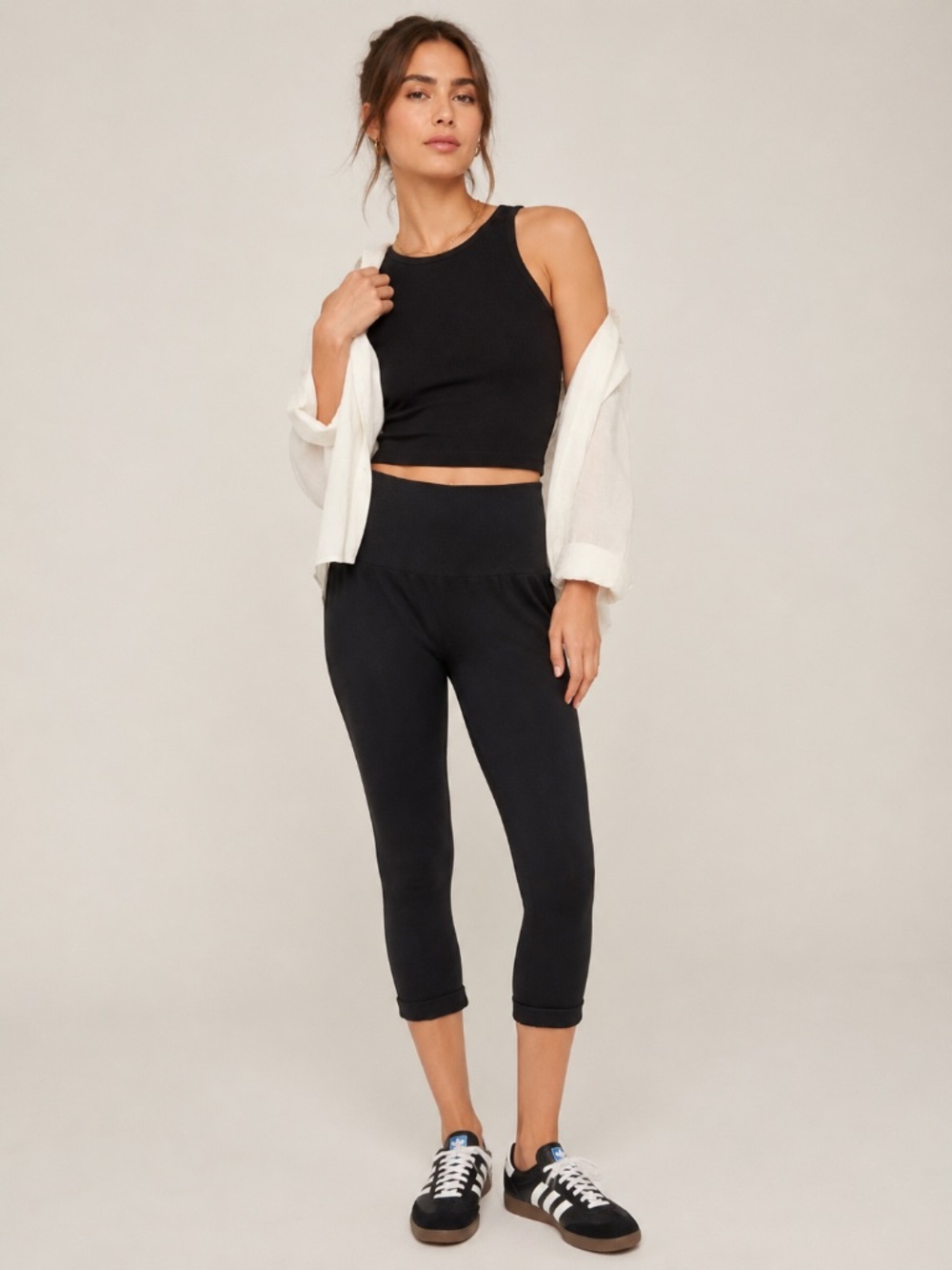 Assets by Spanx Black High Waist Shaping Capri Leggings Seamless Slimming size S